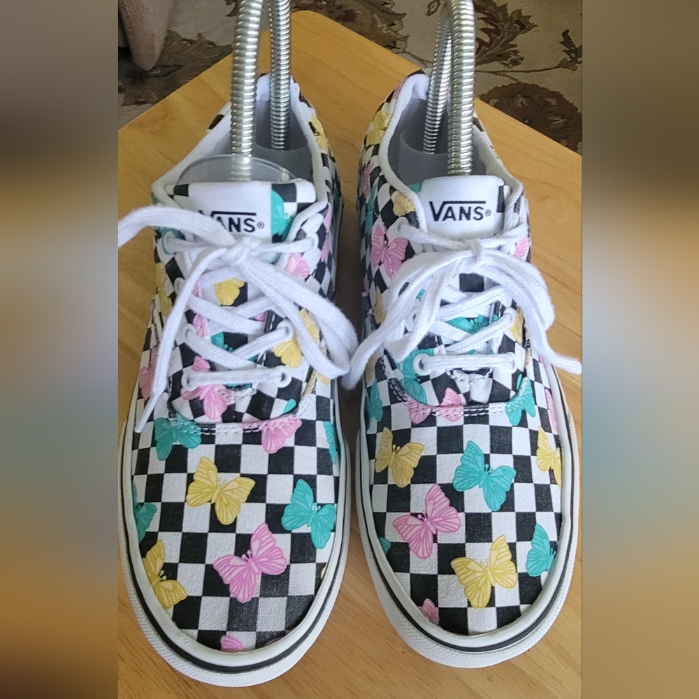 VANS Girl's butterfly and checkered canvas sneakers, Missy size 5
